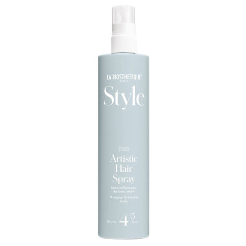 La Biosthetique ヘアスプレー - ミニマリストデザインのボトルに入ったストロングホールド。ノンエアゾール、シリコンフリーで、プロのヘアスタイリングの結果に最適です。