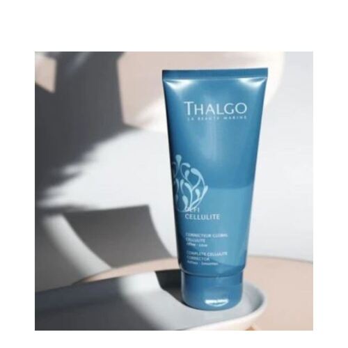 קרם להפחתת צלוליט Thalgo Peel על רקע נייטרלי, המותאם לטיפול בגוף ולעיצוב צלוליט.