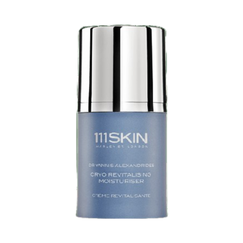 111SKIN Cryo Revitalizing Moisturizer σε μεταλλικό μπουκάλι αντλίας, ιδανικό για την ενίσχυση της υφής του δέρματος και τη μείωση του πρηξίματος με εκτοΐνη και αδενοσίνη.