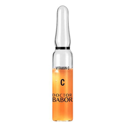 Doctor Babor Radiance Ampoule Serum Concentrate med C-vitamin i slank glasampul, ideel til opfriskning af huden og anti-aging pleje.