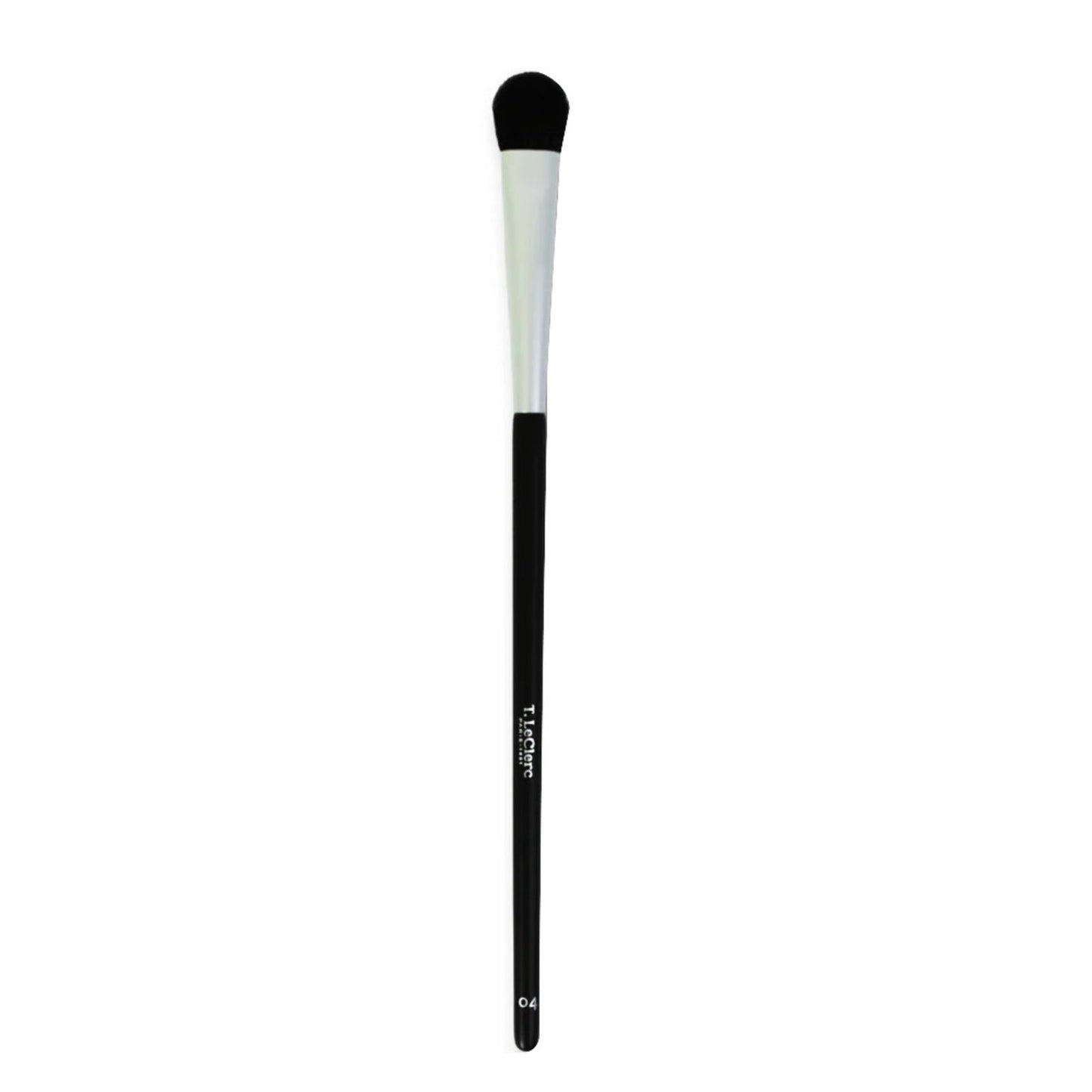 T LeClerc Flat Eye Brush N 04 with sleek black handle and soft flat bristles, ideal for precise eyeshadow application and seamless blending.