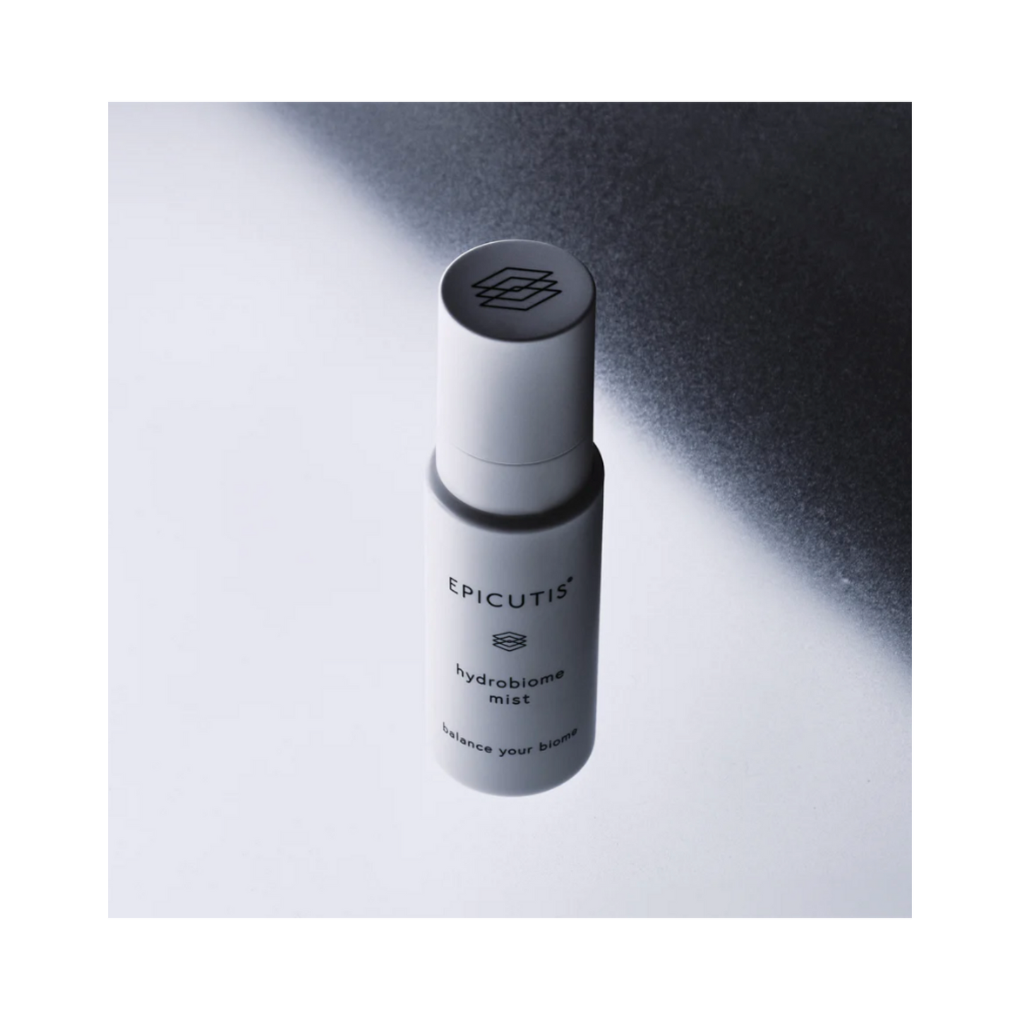 Epicutis Hydrobiome Mist Face Mist 50 מ"ל מבט מלמעלה עם ניגודיות צללים, ערפל טיפוח יוקרתי להענקת לחות לעור יבש, מבית eSkinStore.