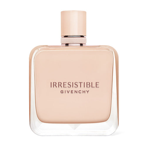 عطر جيفنشي Irresistible Nude Velvet في عبوة عارية أنيقة، عطر نسائي مع قزحية مخملية ولوز حلو لتأثير البشرة الثانية.