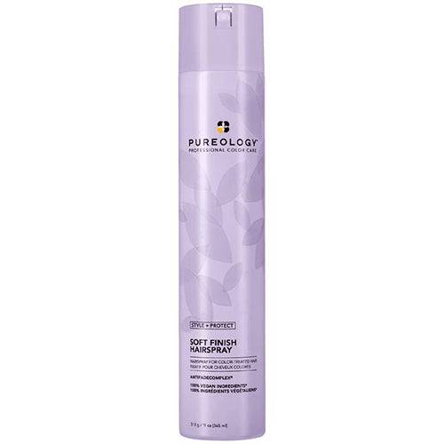 Pureology ソフト フィニッシュ ヘアスプレーは、洗練されたラベンダー ボトルに入っており、スタイリングした髪に柔軟でブラッシング可能なホールドとカラー保護を提供します。