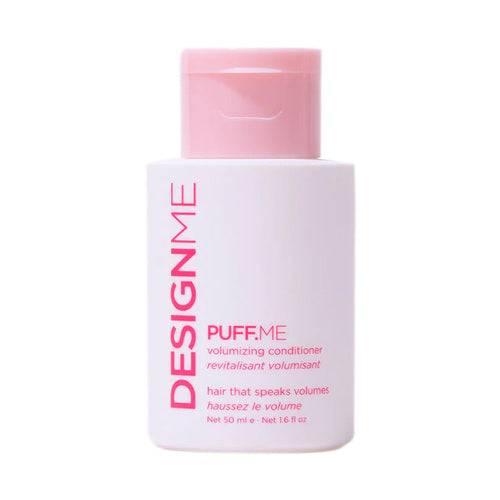 Compact DESIGNME Puff.ME Volumizing Conditioner, 50ml/1,6 fl oz, σχεδιασμένο για ταξίδια και καθημερινή χρήση για να δώσει όγκο και να θρέψει λεπτά σε κανονικά μαλλιά.