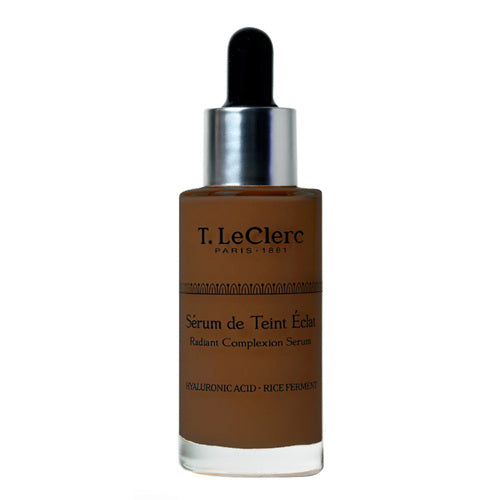 T LeClerc Radiant Anti-Aging Complexion Serum 30ml i fyldig mørk tone, perfekt for lysende, jevn tonet makeup-finish.