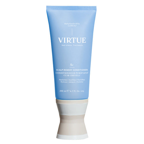 بلسم Virtue Scalp Remedy - بلسم شعر من الدرجة السريرية في عبوة زرقاء أنيقة، مثالي لترطيب فروة الرأس وتقوية الشعر.