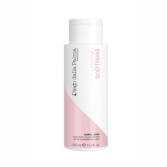 Deiga dalla Palma Soothing Dermal Lipo-Rebalancing Cream i 350 ml hvid og pink flaske til kropsbehandling. Ideel til lindring af tør, kløende hud.