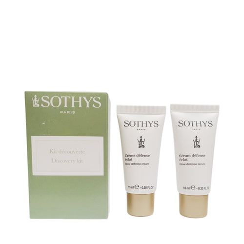 Sothys Discovery Kit - Free Gift apresenta amostras de luxo de creme e soro de defesa de brilho. Um kit de cuidados com a pele para pele seca e linhas finas.