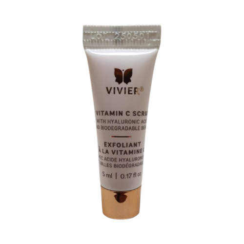 VivierSkin Vitamin C Scrub mini tubo con tapa dorada, que presenta una exfoliación suave para una piel radiante y suave como regalo gratuito para el cuidado de la piel.