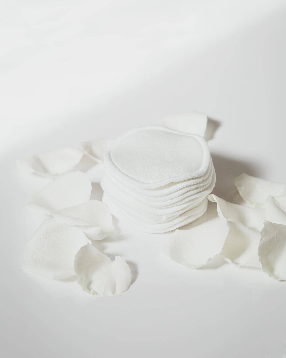 12x Makeup Remover Pads With Bag