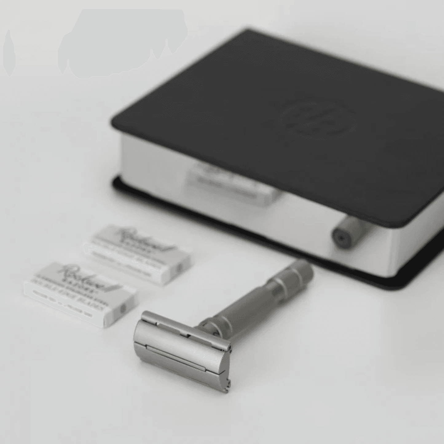Rockwell T2 Adjustable Twist-To-Open Stainless Steel DE Safety Razor - Matte Silver