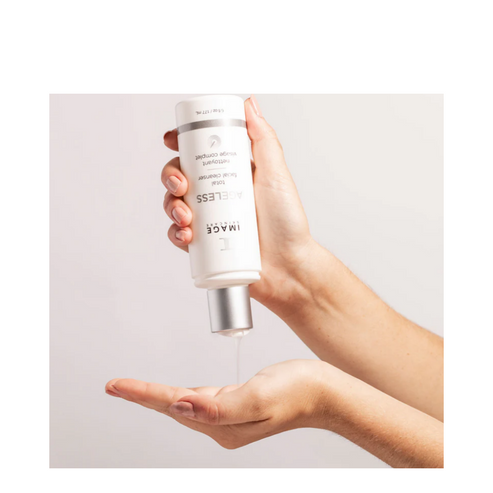 Bild Hautpflege zeitloser Gesamtreiniger