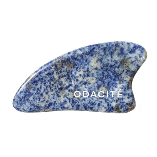 Outil de beauté Odacite Crystal Contour Gua Sha Blue Sodalite