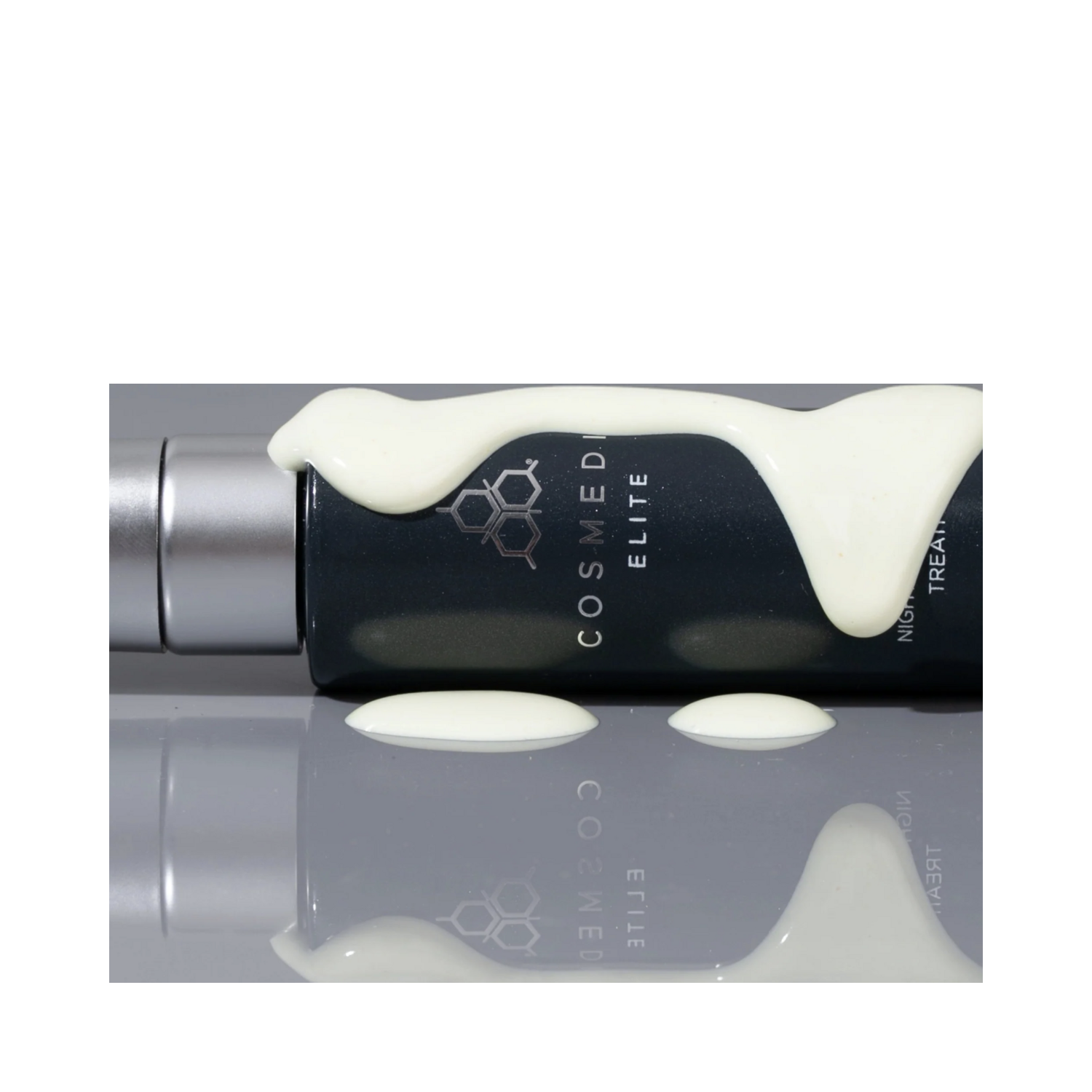 CosMedix Duo 1% Retinoid Night Treatment bottle with serum drips, emphasizing its rich formula for mature and wrinkled skin.