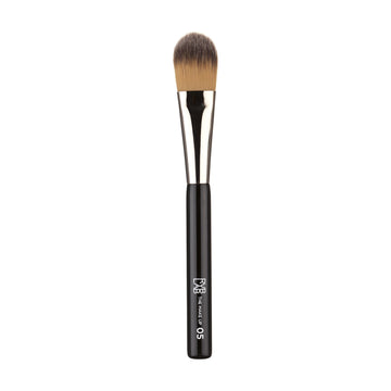 RVB Lab Foundation Brush 05
