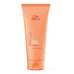 Wella Invigo Nutri-Enrich Deep Nourishing Conditioner i orange tubeemballage til tørt hår. Fugter og revitaliserer med Goji Berry-ekstrakt.