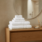 Patricia Towel Set
