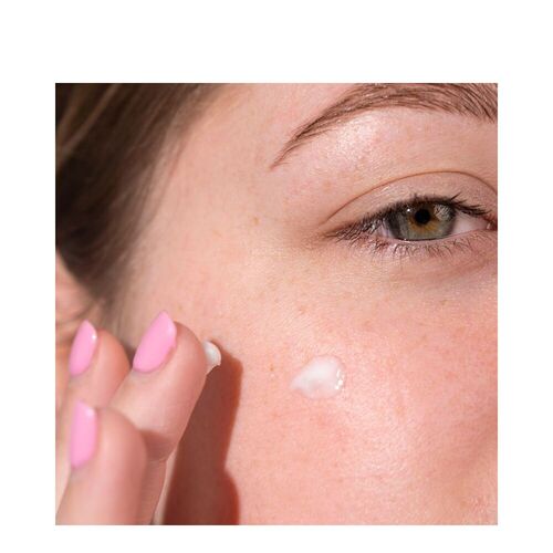 O Cosmedics voimakas puhdistusseerumi