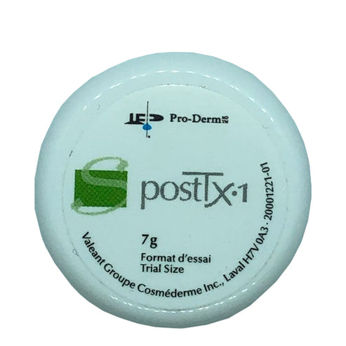 Obtenez la crème ProDerm postTx 1 en cadeau gratuit, un traitement apaisant pour le visage en format d'essai de 7 g pour les soins de la peau après l'intervention. Idéal pour soulager les rougeurs et les peaux sensibles.
