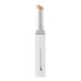 Glo Skin Beauty Spot Treatment Concealer designet til målrettet påføring, blanding af hudpleje og makeup for at fjerne og dække ufuldkommenheder.