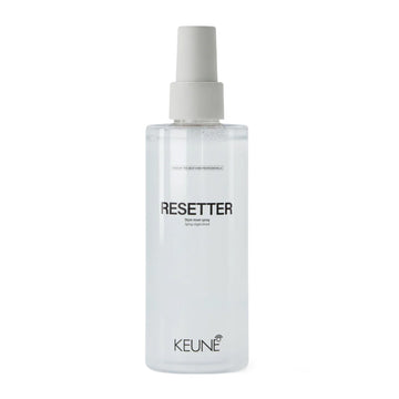 Keune Style Resetter Spray for hair care reset and bond strength. Ideal for refreshing hairstyles with microbiome technology support.