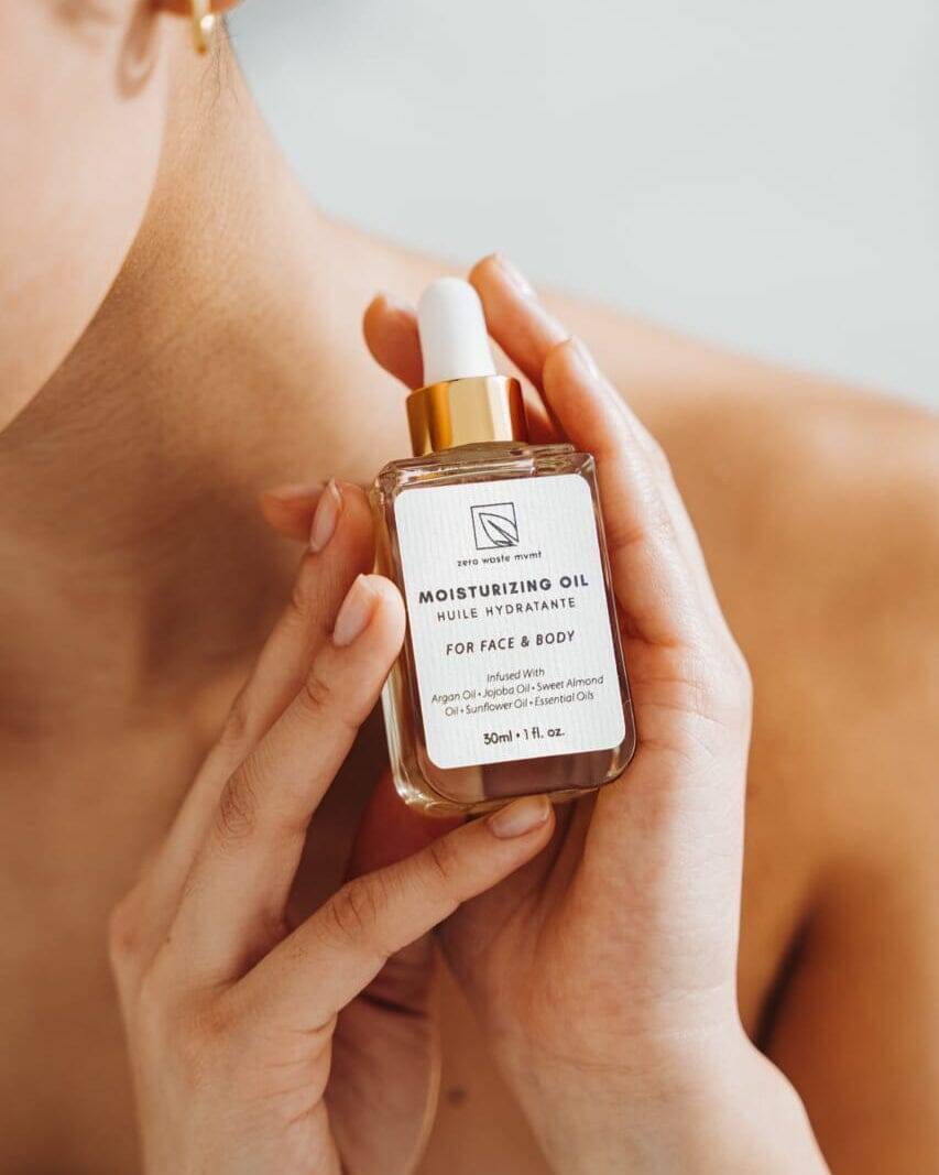 Moisturizing Oil